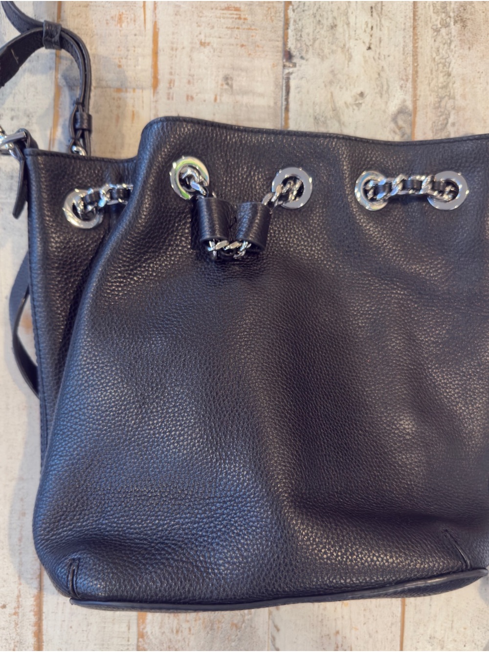 NWT Rebecca Minkoff Black Pebbled Leather Chain Bucket Crossbody Bag - Picture 5 of 5